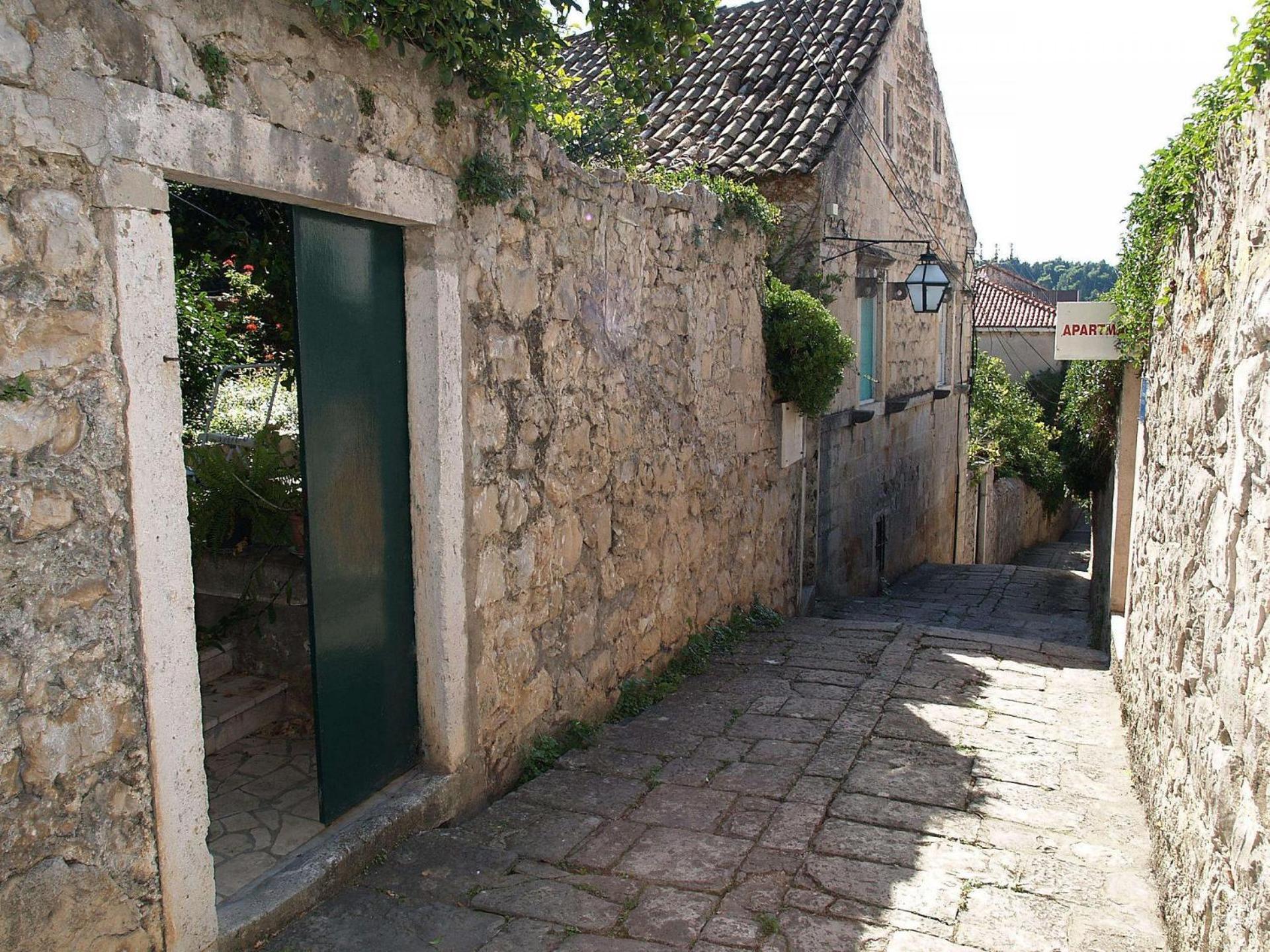Apartment Milu - 80 M From Sea *